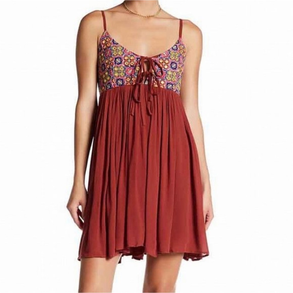 Romeo & Juliet Couture flowy dress